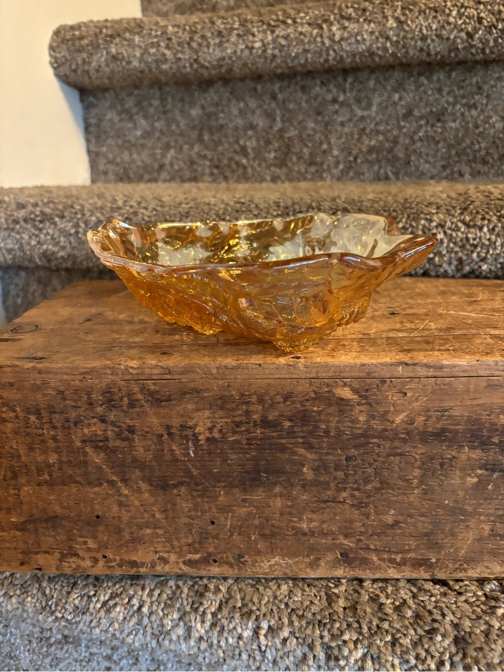 Vintage carnival glass bowl